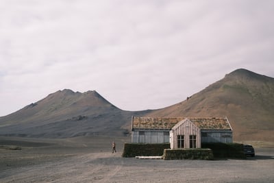 Naslov: Millie Bobby Brown sada je crvenokosa