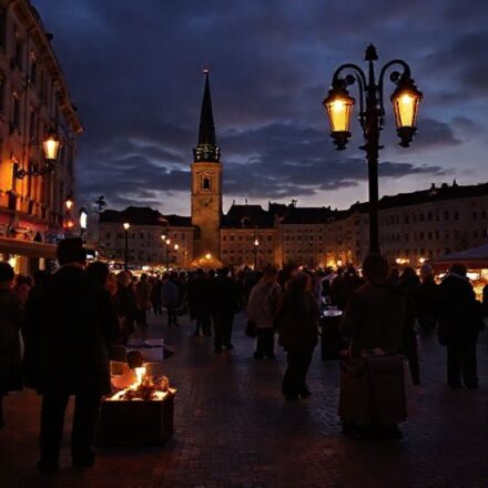 Kontroverze i povijesne sjene: Analiza Thompsonovog zagrebačkog…