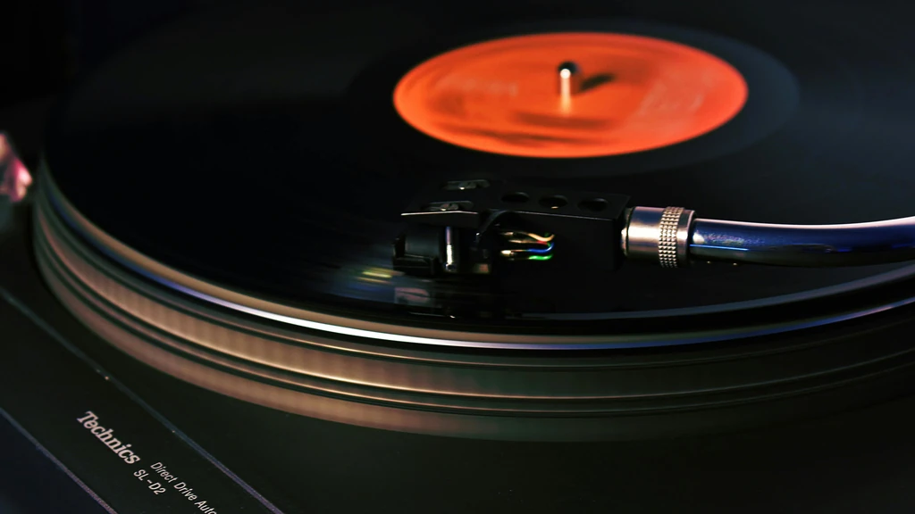 Rijeka otvara rječni luku za automobilski transport: prvi vlak s vozilima stigao je na luka