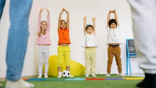 Visoki upravni sud potvrdio odluke o privremenom oduzimanju koncesije Z1: što to znači za radio i javnost