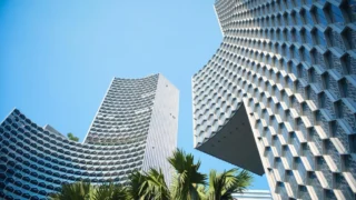 Nova politika mira: Zabrana oružanih zračnih udara